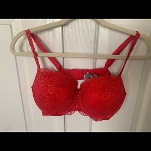 Victoria’s Secret Push-up Balconette Bra. Size 38C